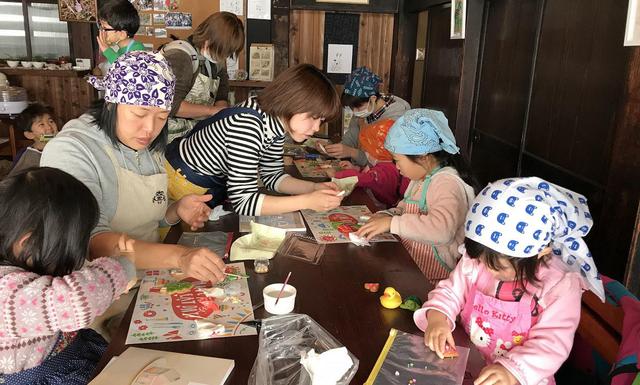 子ども達とアイシングクッキー作り　クリスマスモチーフ